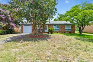 1705 Grandview Dr, Fayetteville, NC 28314 - Photo 2