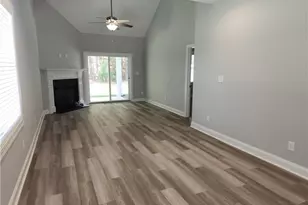 946 Kensington Park Rd, Fayetteville, NC 28311 - Photo 2