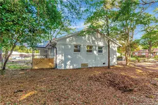 216 Speller St, Laurinburg, NC 28352 - Photo 32