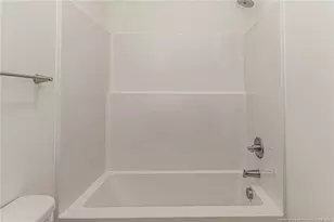 404 Gleneagles Ct, Fayetteville, NC 28311 - Photo 32