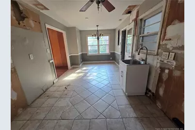 409 Fairfax Avenue, Fayetteville, NC 28303 - Photo 6