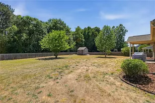 207 Brightleaf Dr, Whispering Pines, NC 28327 - Photo 38