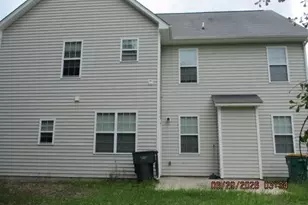 4460 Jockey Whip Ln, Hope Mills, NC 28371 - Photo 2