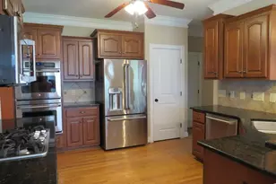 3024 Southridge Ct, Fayetteville, NC 28306 - Photo 8