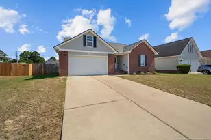 5426 Thackeray Dr, Fayetteville, NC 28306 - Photo 2