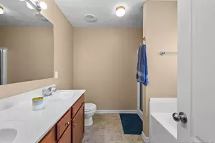 5426 Thackeray Dr, Fayetteville, NC 28306 - Photo 20