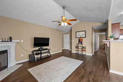 5426 Thackeray Drive, Fayetteville, NC 28306 - Photo 8