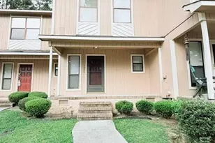 1220 N Forest Dr, Fayetteville, NC 28303 - Photo 1
