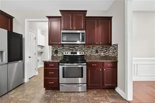 4005 Baywood Point Dr, Fayetteville, NC 28312 - Photo 6