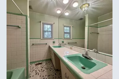 400 Harrill Street, Spring Lake, NC 28390 - Photo 18