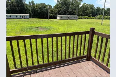 156 Howell Road, Saint Pauls, NC 28384 - Photo 4