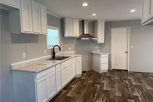 156 Howell Rd, Saint Pauls, NC 28384 - Photo 6