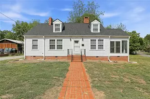 315 S 3rd Ave, Siler City, NC 27344 - Photo 2