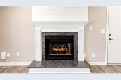 6873 Kingsgate Drive, Fayetteville, NC 28314 - Photo 6