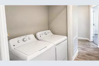 6873 Kingsgate Drive, Fayetteville, NC 28314 - Photo 16