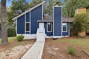 860 Danish Dr, Fayetteville, NC 28303 - Photo 1