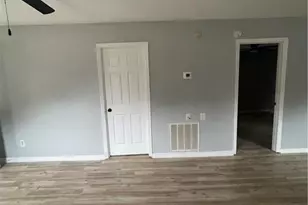 1106 Simpson St, Fayetteville, NC 28305 - Photo 12