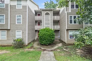 1014 Wood Creek Dr, Fayetteville, NC 28314 - Photo 1