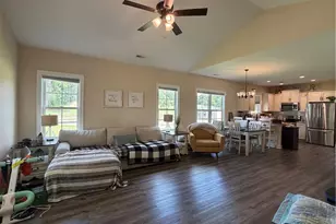 572 Turlington Rd, Dunn, NC 28334 - Photo 6