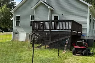 572 Turlington Rd, Dunn, NC 28334 - Photo 2