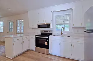 1602 Ferndell Dr, Fayetteville, NC 28314 - Photo 16