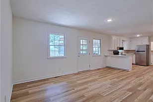 1602 Ferndell Dr, Fayetteville, NC 28314 - Photo 10