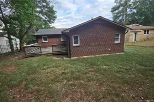 1046 Rulnick St, Fayetteville, NC 28304 - Photo 2