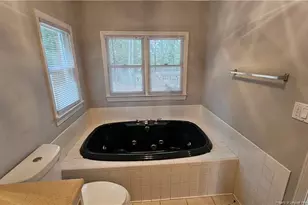1046 Rulnick St, Fayetteville, NC 28304 - Photo 14