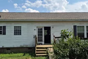 1011 Sweet Raspberry Ln, Lillington, NC 27546 - Photo 4