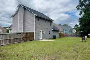 218 Himalayan Rd, Fayetteville, NC 28312 - Photo 4