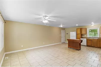 735 Hilton Drive, Fayetteville, NC 28311 - Photo 8
