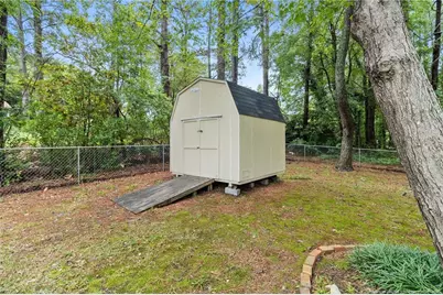 735 Hilton Drive, Fayetteville, NC 28311 - Photo 30