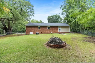 735 Hilton Drive, Fayetteville, NC 28311 - Photo 32