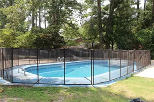 236 Pinecrest Dr, Fayetteville, NC 28305 - Photo 4