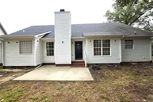 910 Foxhunt Ln, Fayetteville, NC 28314 - Photo 36