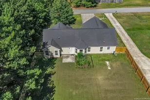 235 Chestnut Dr, Raeford, NC 28376 - Photo 28