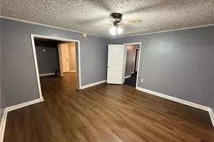 911 Henderson Ave, Fayetteville, NC 28301 - Photo 10