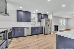 210 Blueridge Rd, Fayetteville, NC 28303 - Photo 12