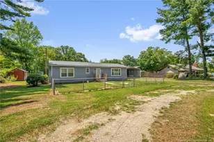 157 Flat Rock Ln, Aberdeen, NC 28315 - Photo 6