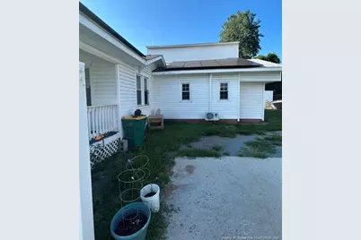 305 E 11th Street, Lumberton, NC 28358 - Photo 2