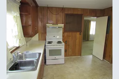 1010 Sandalwood Drive, Fayetteville, NC 28304 - Photo 6