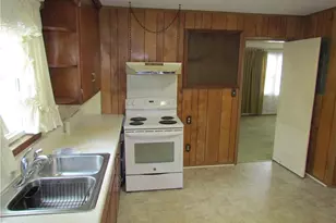 1010 Sandalwood Dr, Fayetteville, NC 28304 - Photo 6