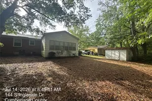 144 S Ingleside Dr, Fayetteville, NC 28314 - Photo 2
