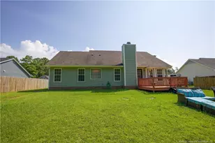 112 Raymond St, Raeford, NC 28376 - Photo 2