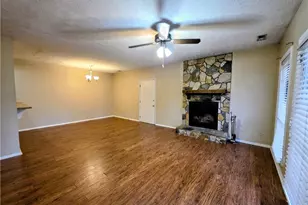 1861-3 Tryon Dr, Fayetteville, NC 28303 - Photo 4