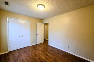 1861-3 Tryon Dr, Fayetteville, NC 28303 - Photo 10