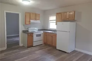 105-9 Bogard Circle, Spring Lake, NC 28390 - Photo 2