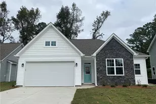 4526 Bunkers Bay Ln, Hope Mills, NC 28371 - Photo 1