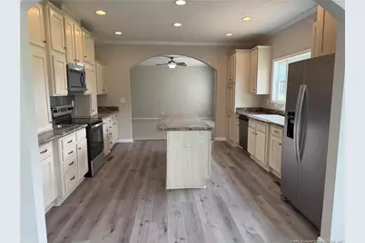 4107 Twisted Hickory Road, Elizabethtown, NC 28337 - Photo 12