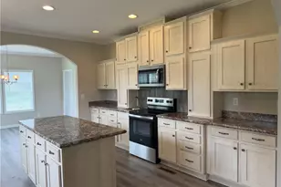 4107 Twisted Hickory Rd, Elizabethtown, NC 28337 - Photo 14